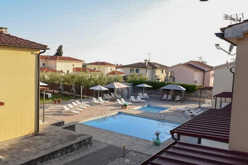 Dija Riva Appartement Tar-Vabriga Buitenkant foto